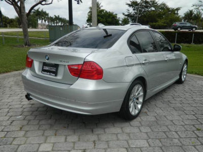 2011 BMW 328 i