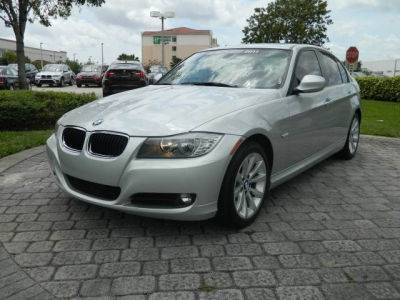 2011 BMW 328 i
