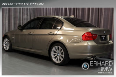 2011 BMW 328  i xDrive