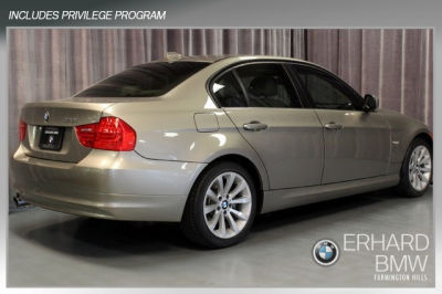 2011 BMW 328  i xDrive