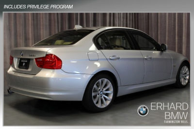 2011 BMW 328  i xDrive