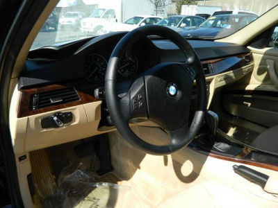 2011 BMW 328  i xDrive
