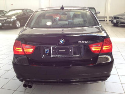 2010 BMW 328  i xDrive