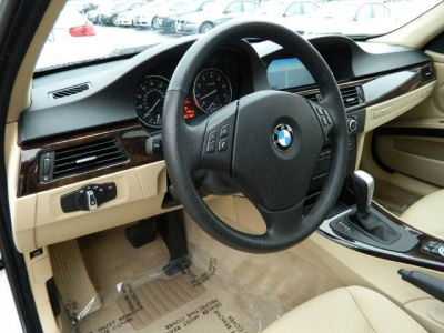 2010 BMW 328  i xDrive