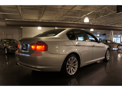 2011 BMW 328  i xDrive