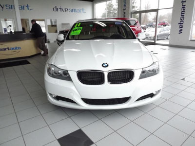 2011 BMW 328  i xDrive