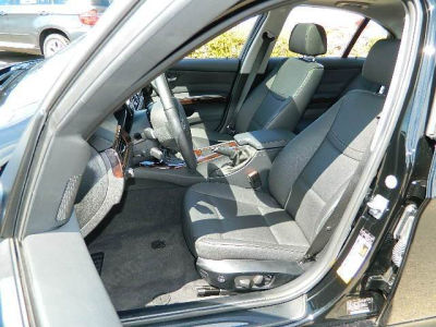 2011 BMW 328  i