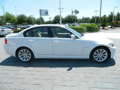 2011 BMW 328  i