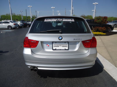 2010 BMW 328  i