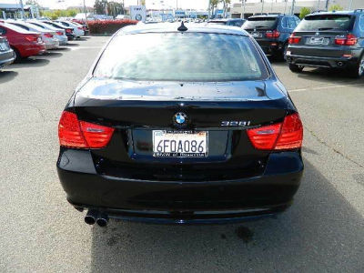2011 BMW 328  i