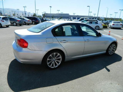 2011 BMW 328  i