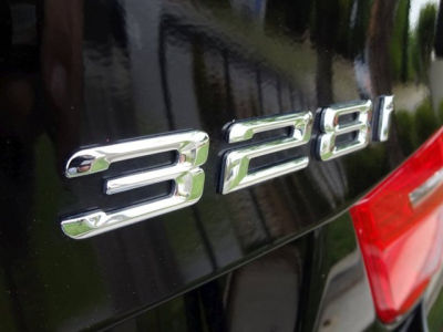 2011 BMW 328  i