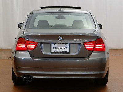 2011 BMW 328  i xDrive