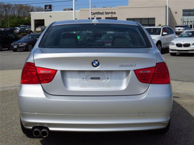 2011 BMW 328  i xDrive