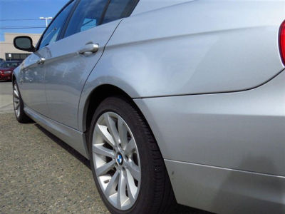 2011 BMW 328  i xDrive