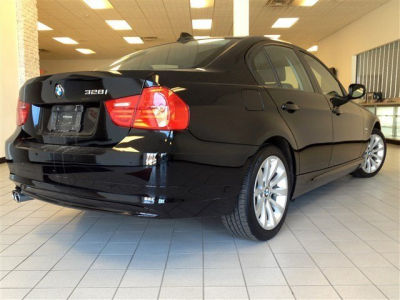 2011 BMW 328  i xDrive