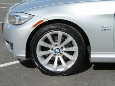 2011 BMW 328  i xDrive