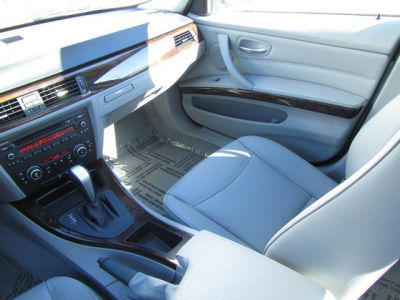 2011 BMW 328  i xDrive