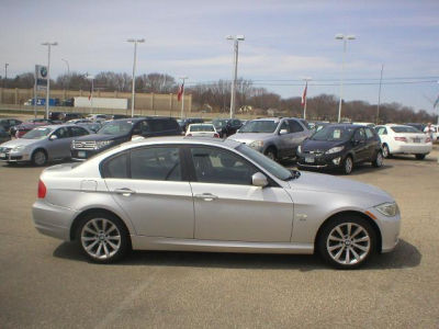 2011 BMW 328  i xDrive