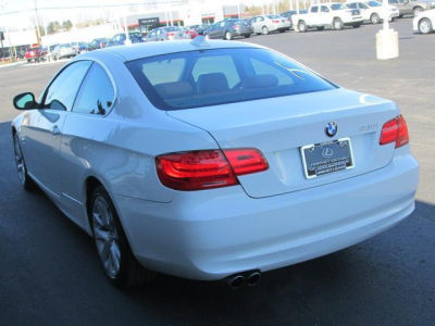 2011 BMW 328  i xDrive