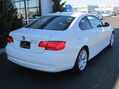 2011 BMW 328  i xDrive