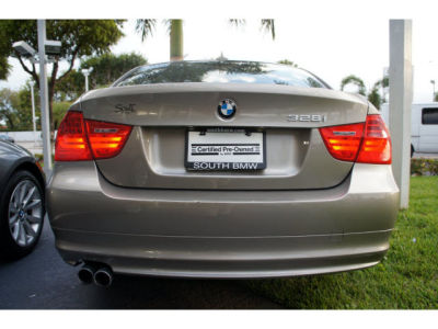2011 BMW 328  i