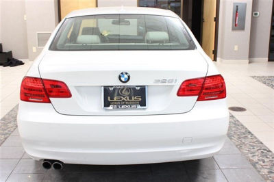 2012 BMW 328  i xDrive