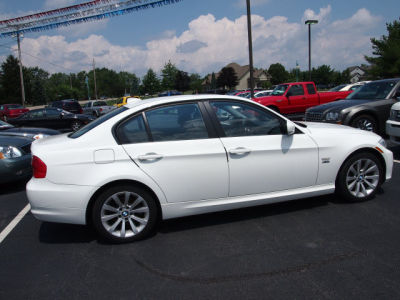 2011 BMW 328  i xDrive