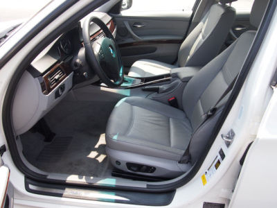 2011 BMW 328  i xDrive