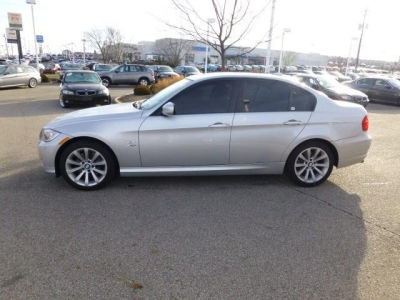 2011 BMW 328  i xDrive