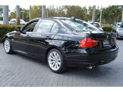 2011 BMW 328  i