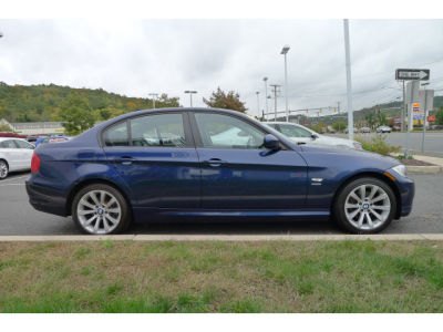 2011 BMW 328  i xDrive