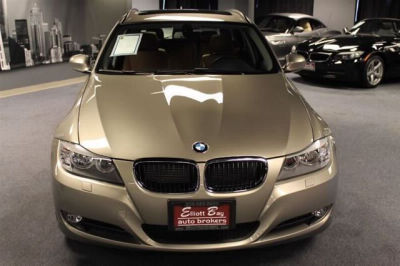 2011 BMW 328  i xDrive
