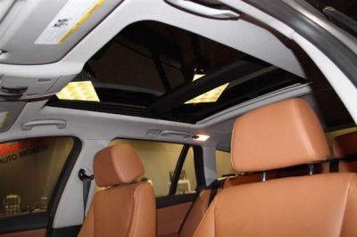2011 BMW 328  i xDrive