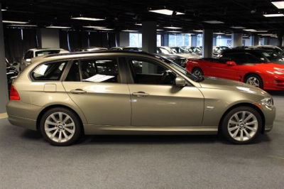 2011 BMW 328  i xDrive