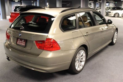 2011 BMW 328  i xDrive