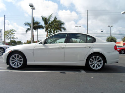 2011 BMW 328  i