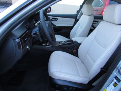 2011 BMW 328  i