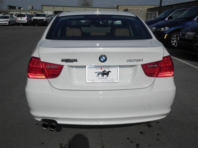 2011 BMW 328  i xDrive