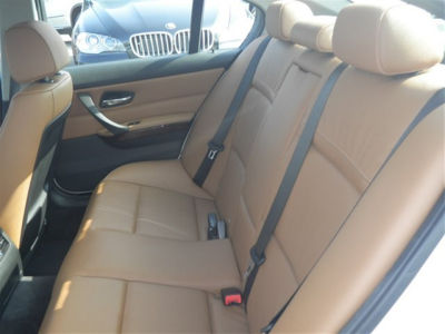 2011 BMW 328  i xDrive