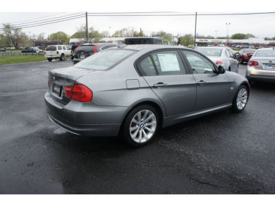 2011 BMW 328  i xDrive