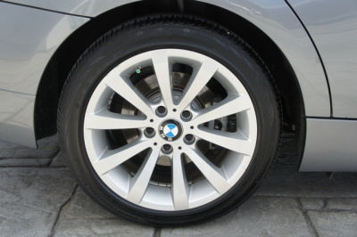 2011 BMW 328  i xDrive