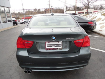 2010 BMW 328  i xDrive