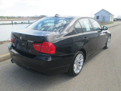 2011 BMW 328  i xDrive