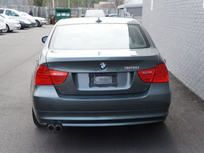 2011 BMW 328  i