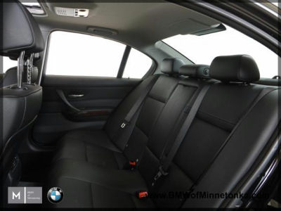 2011 BMW 328  i xDrive