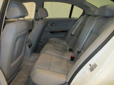 2011 BMW 328  i xDrive