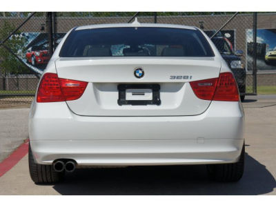 2011 BMW 328  i