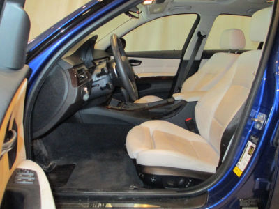 2010 BMW 328  i xDrive