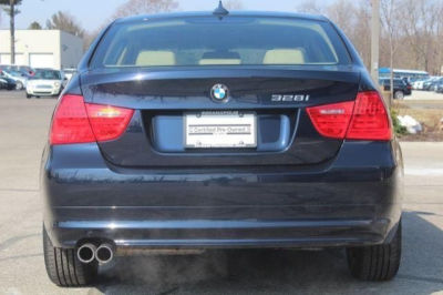 2010 BMW 328  i xDrive
